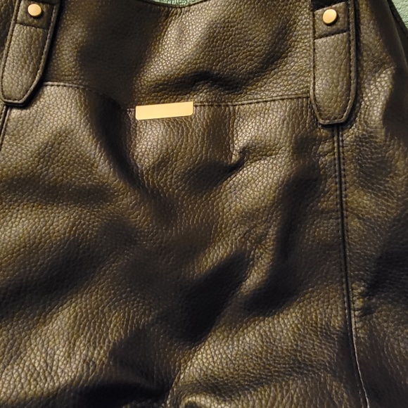 B.Amica Purses. - Picture 2 of 2